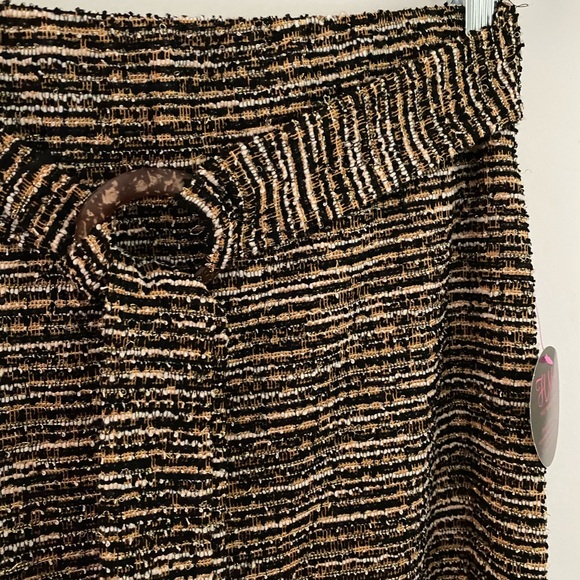 Two piece set (crop top and skirt), size M, NWT - Picture 5 of 10